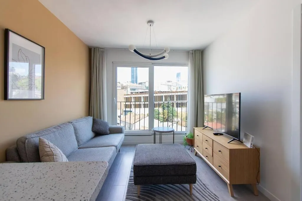 Cozy & Convenient 1Br Apartment W/ Free Parking #180 이스탄불